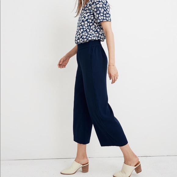 MADEWELL Wide Leg Crop Pull on pant - Picture 2 of 8